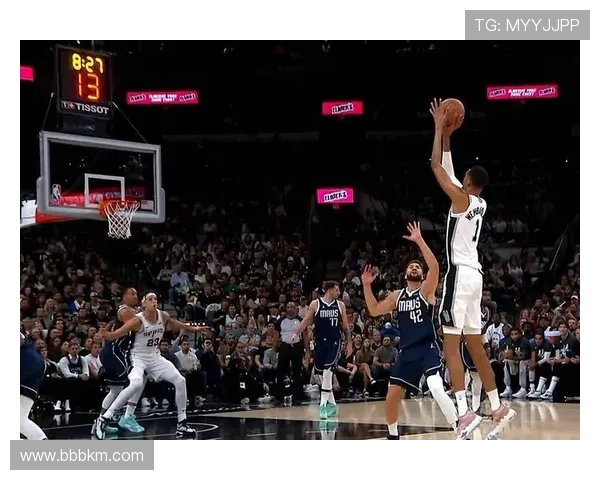 乐透秀首秀精彩纷呈探花狂砍34分弗拉格双双11人登场8人得分上双