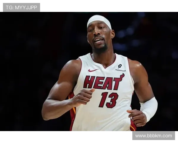 哈克斯称赞阿德巴约复出助球队稳定阵脚感到非常开心 哈克斯称赞阿德巴约复出助球队稳定阵脚感到非常开心